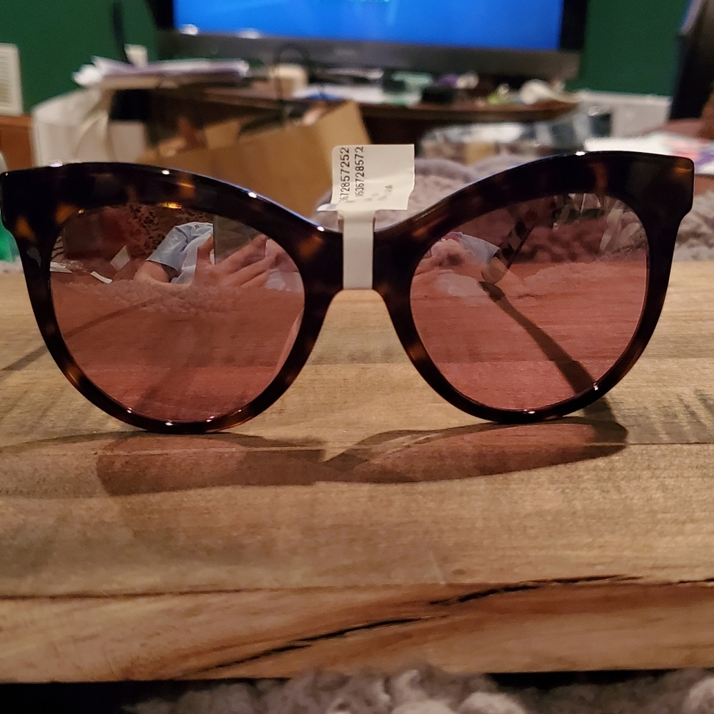 NWT Dolce & Gabbana Tortoise Sunglasses